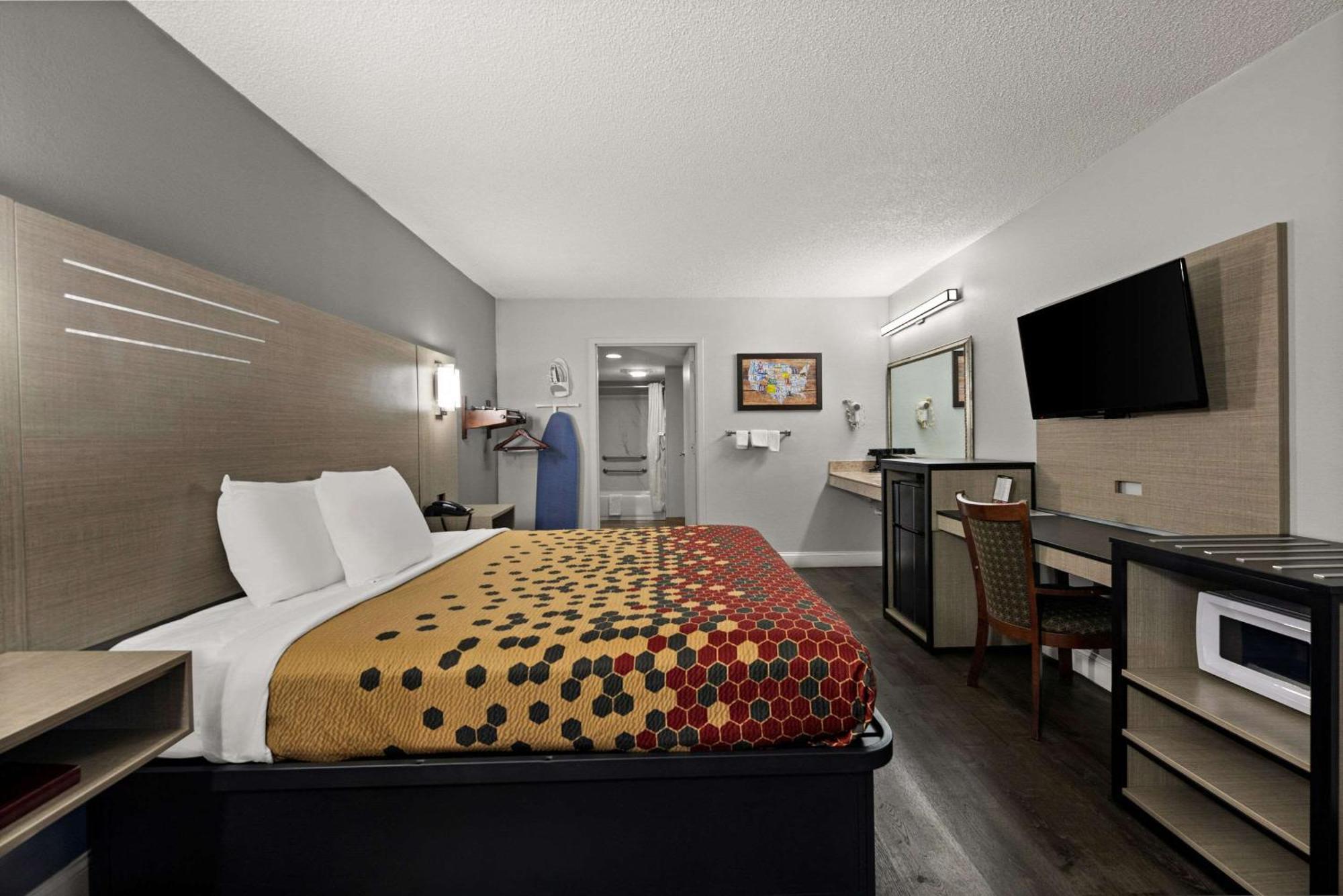 Econo Lodge Richmond Exterior foto
